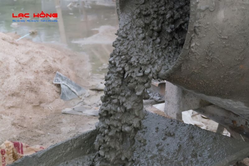 Bê tông bị rỗ: Nguyên nhân và cách xử lý chuẩn kỹ thuật 3 Bê tông bị rỗ: Nguyên nhân và cách xử lý chuẩn kỹ thuật