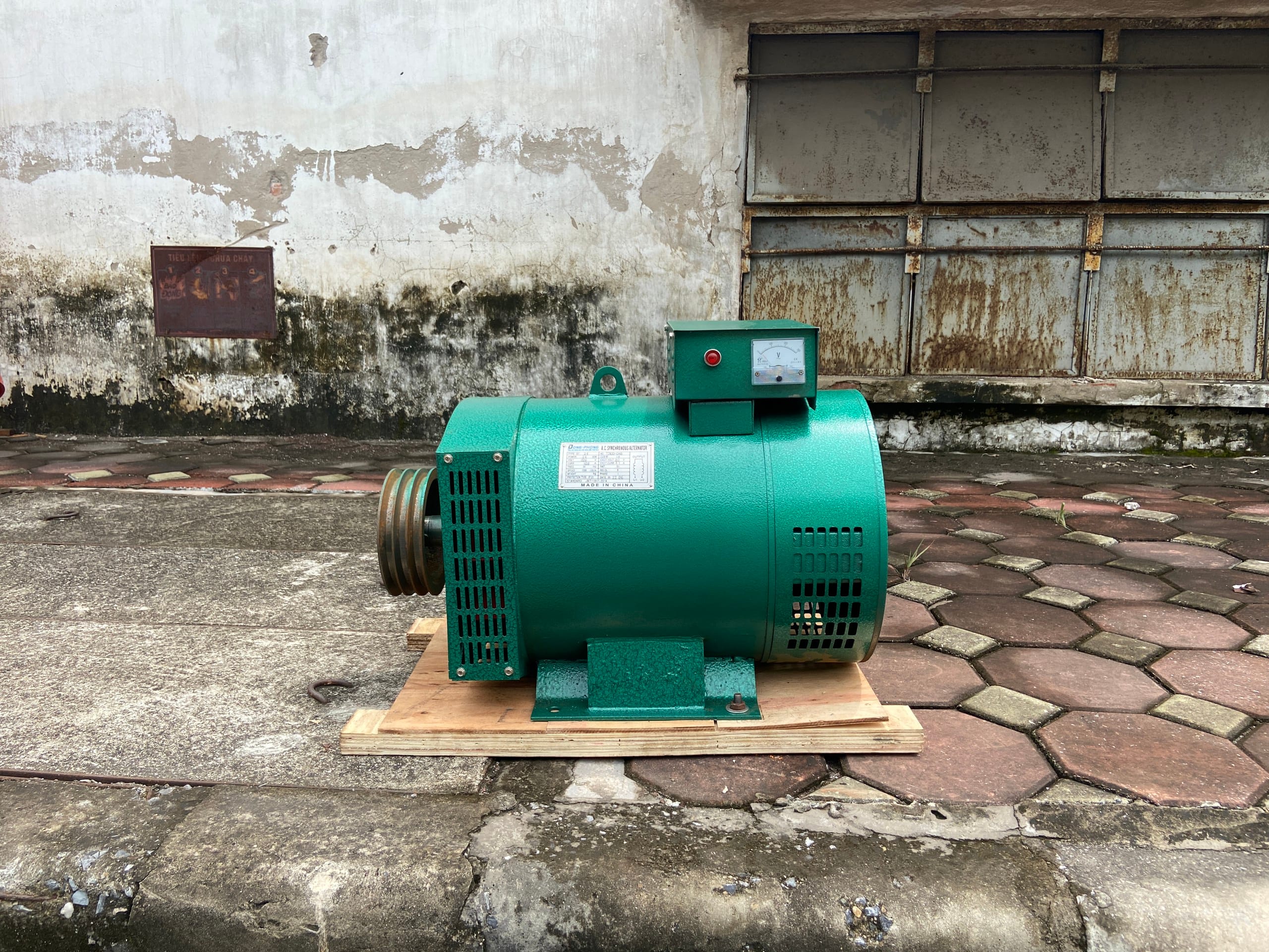 củ phát điện hữu toàn 5kw — Củ phát điện