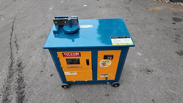 Bảo dưỡng máy uốn sắt đúng định kỳ: Hướng dẫn từ A-Z 4 Bảo dưỡng máy uốn sắt đúng định kỳ: Hướng dẫn từ A-Z